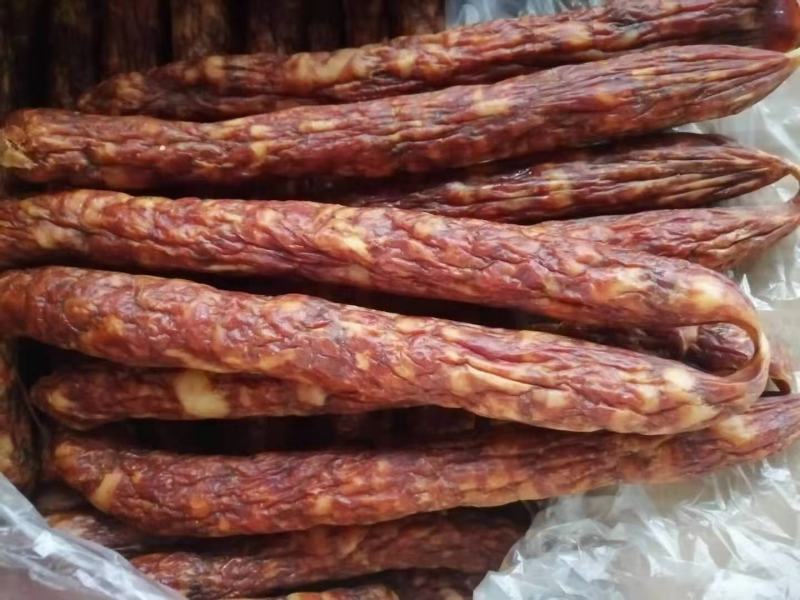 【厂家直销】纯肉香肠淀粉香肠真空500g*1袋多种口味