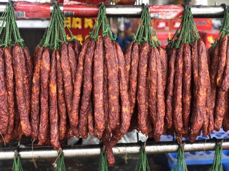 【厂家直销】纯肉香肠淀粉香肠真空500g*1袋多种口味