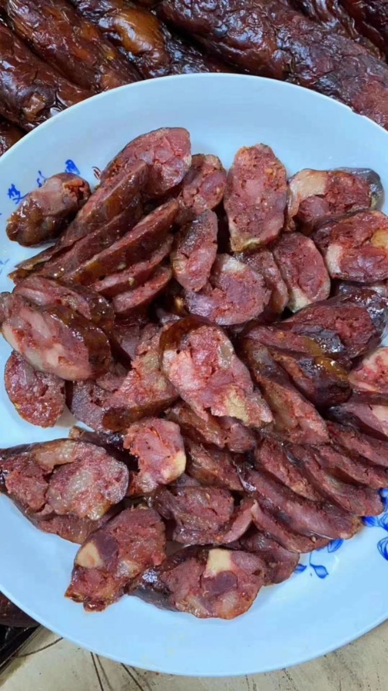 【厂家直销】纯肉香肠淀粉香肠真空500g*1袋多种口味