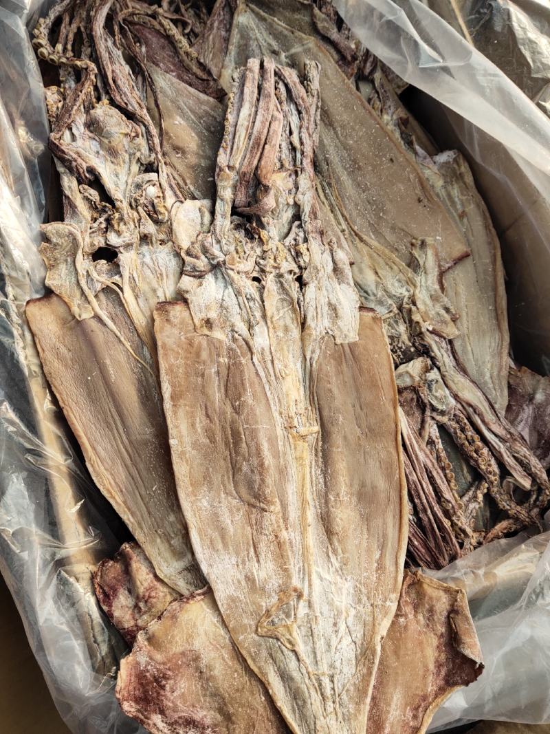 鱿鱼干，一箱20斤微咸鱿鱼干，超市，商超直供