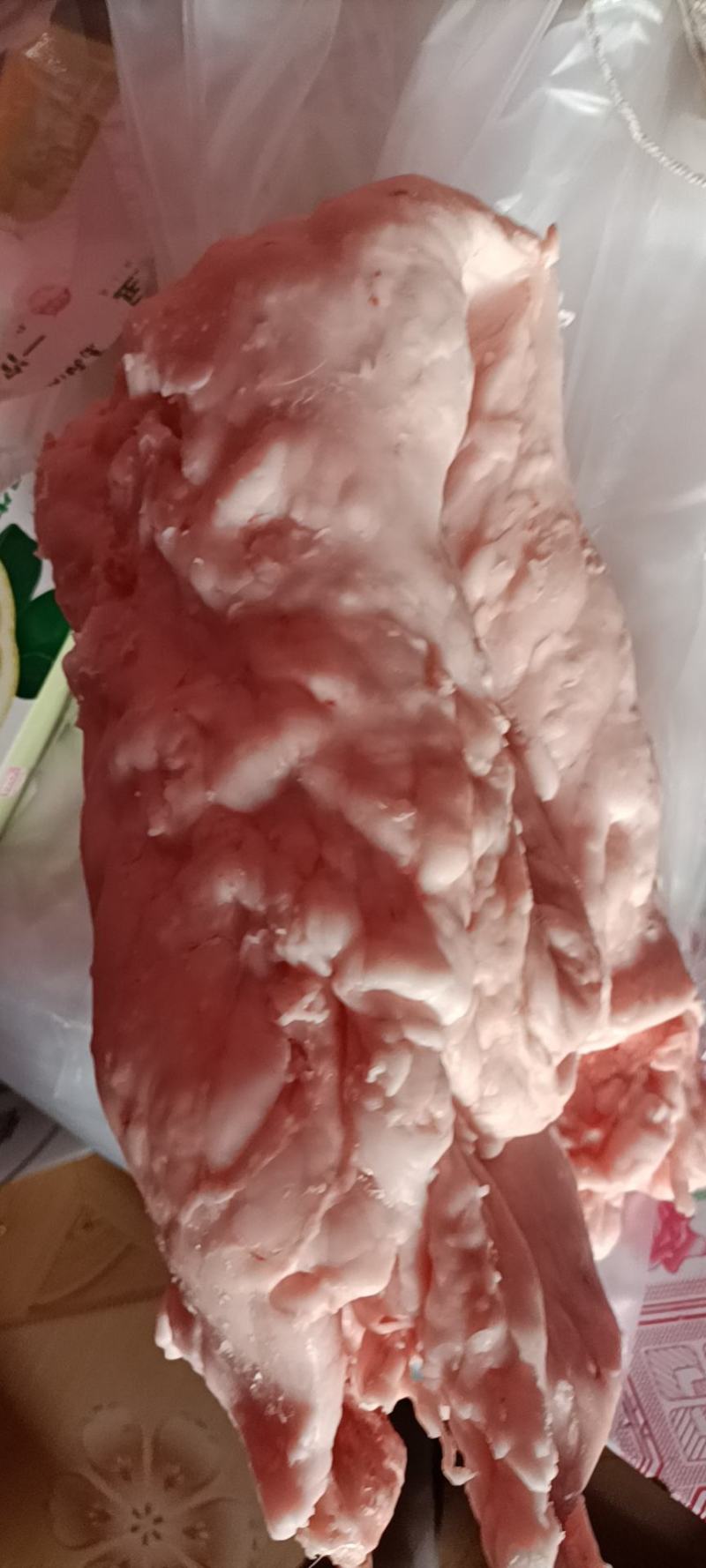 新鲜冷冻猪板油欢迎抢购