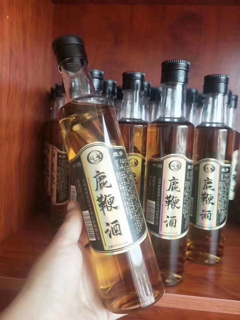 鹿鞭酒，正规厂家，手续齐全，放心购买的鹿鞭酒[强][强]