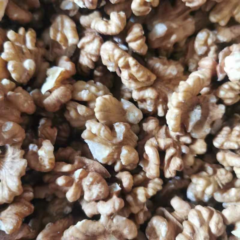 产地批发各种规格核桃仁