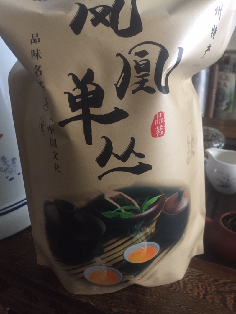 热销产品凤凰秋蜜兰香单丛茶香，清香回甘舌甜，