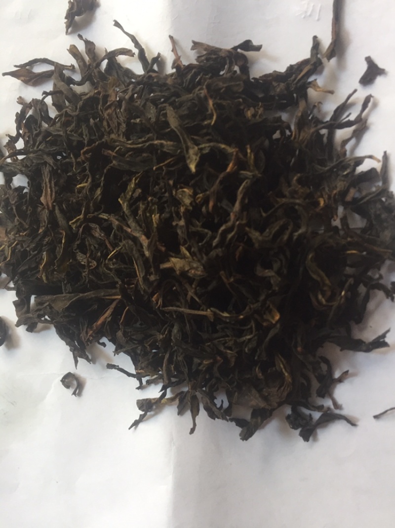 热销产品凤凰秋蜜兰香单丛茶香，清香回甘舌甜，