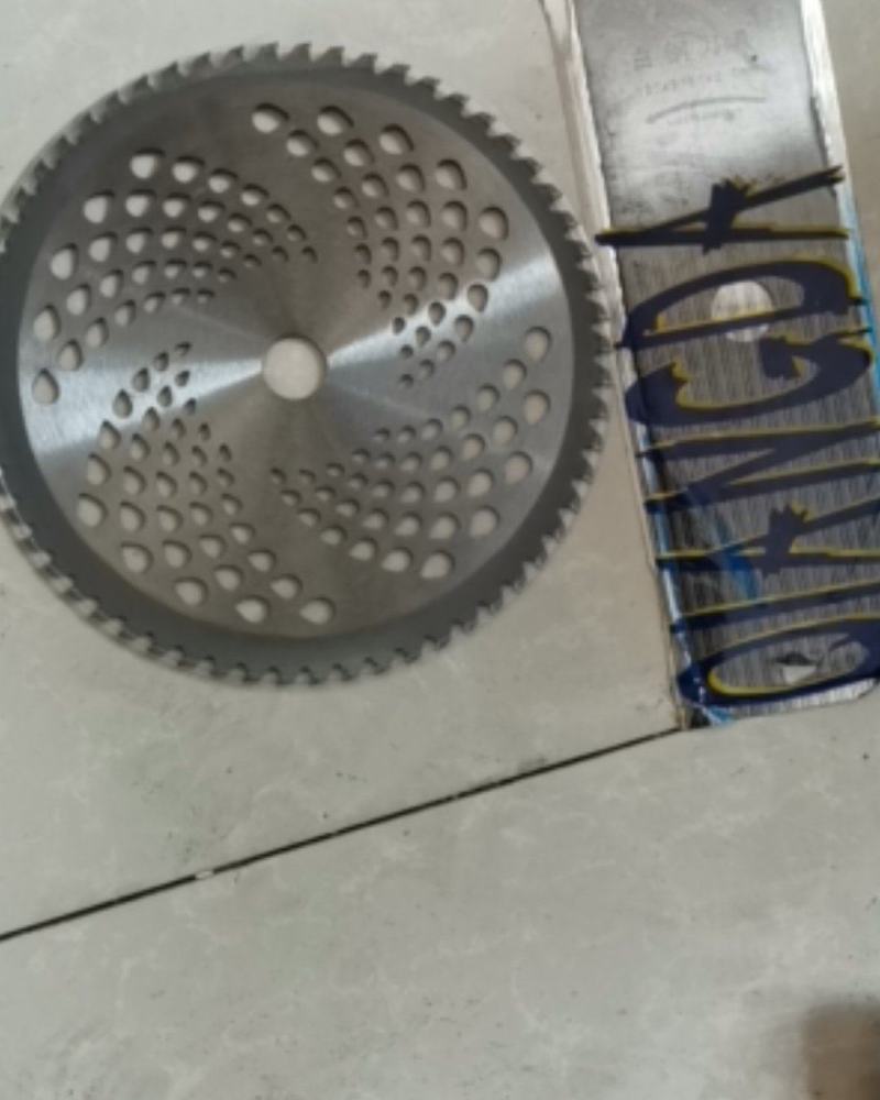 除草机长刀片，圆锯片。量大优惠60丅配件齐全任选7个包邮