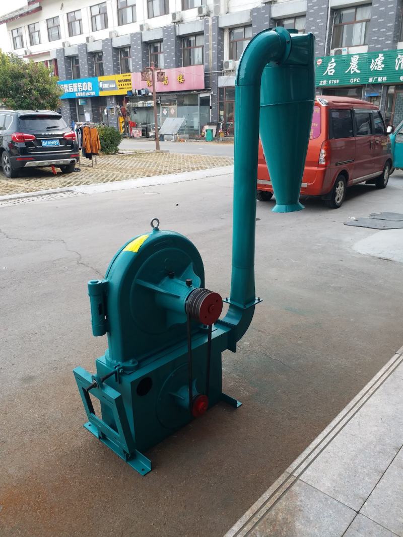 自吸上料齿爪粉碎机多功能钢磨