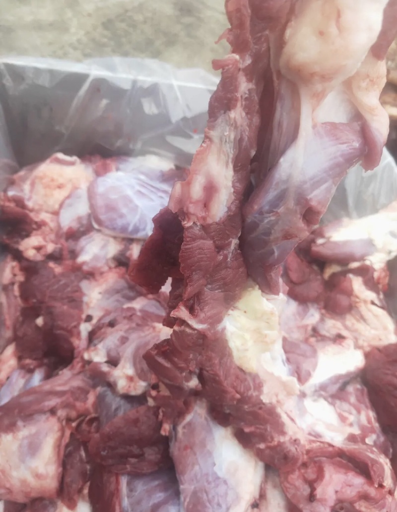 牛肉块几乎无油大块碎肉质量上乘量大价优饭店必备