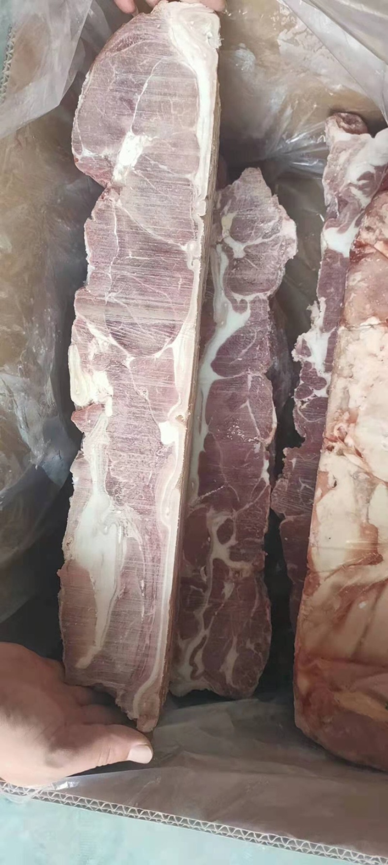 板冻羊肉大羊羊肉带皮不带皮两种质量上乘饭店必备