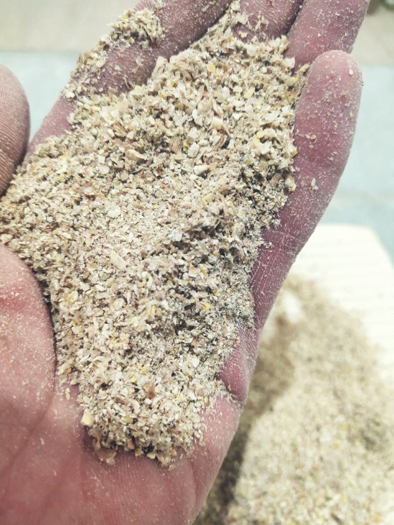东北碎玉米，玉米淀粉面厂家直接提货，保证质量，