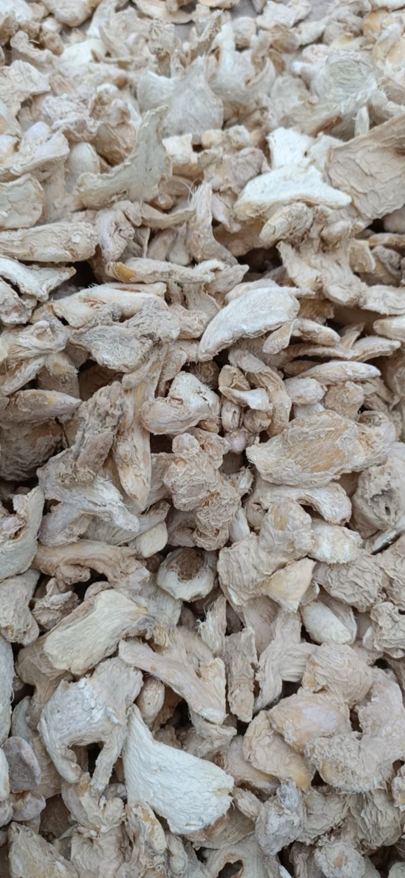 云南罗平干姜片，货量充足价格美丽，欢迎来电咨询！