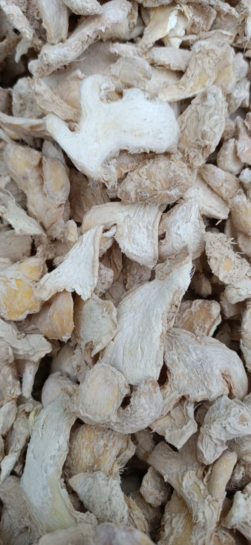 云南罗平干姜片，货量充足价格美丽，欢迎来电咨询！