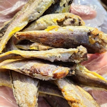黄鱼酥黄花鱼干高温烘干网红零食常年有货！厂家直供