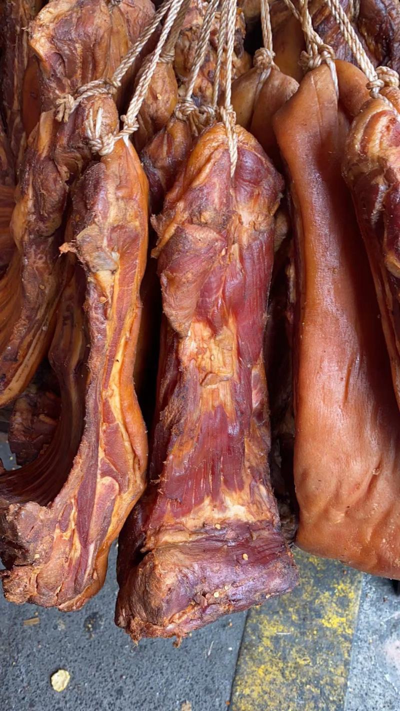 带骨五花腊肉腿子肉混批地摊一手货源库房大量现货供应