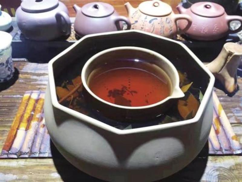 重庆市武隆区浩口乡贫困村野生老鹰茶，