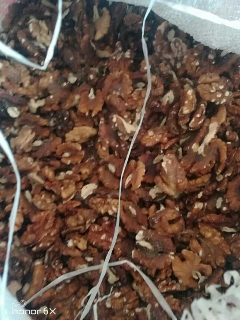 榨油，核桃仁榨油用。