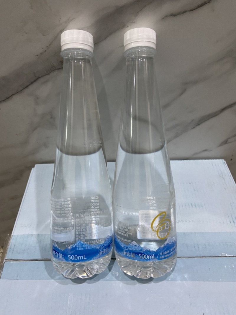 云海湾天然矿泉水白菜价