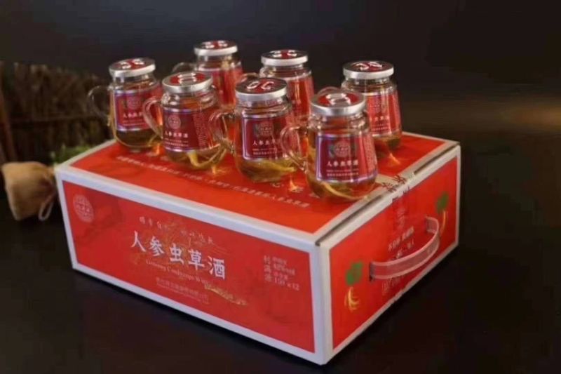新款《长白山人参虫草酒》一箱12瓶一瓶3两厂家批发包邮
