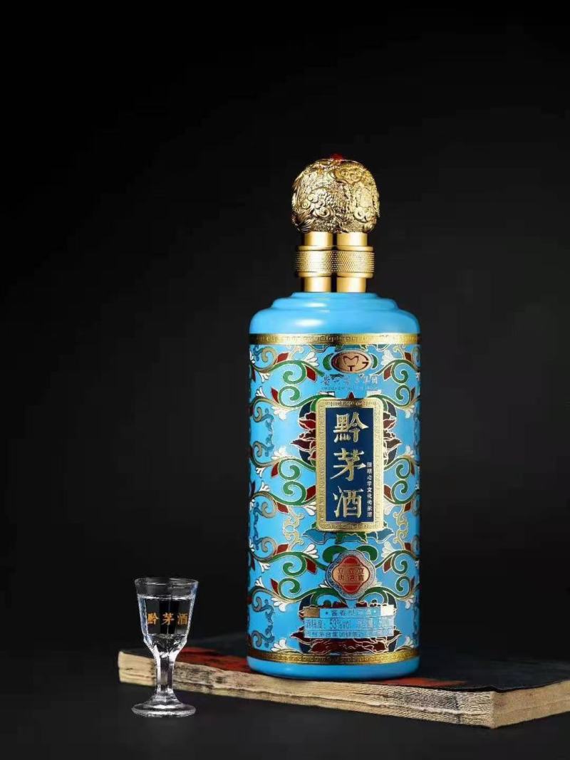 2：批发多种中高端白酒，婚庆，公司招待，朋友聚会。