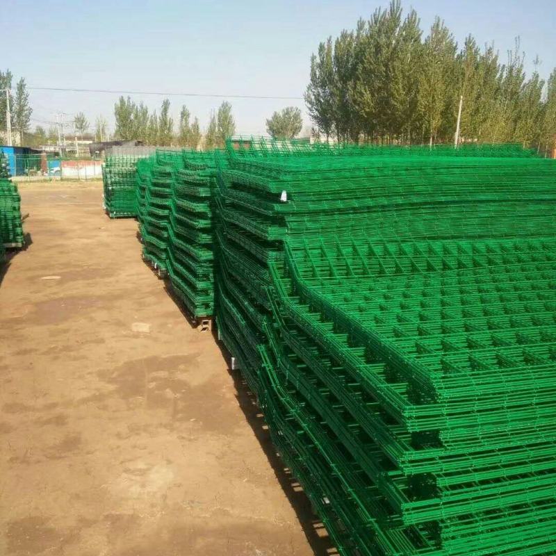 公路铁路护栏网圈地铁铁丝网围栏网工厂库房隔离网防护安全网
