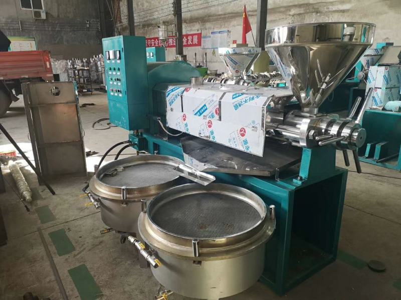 榨油机多功能每小时加工1500斤原料冷热2用全自动上交料