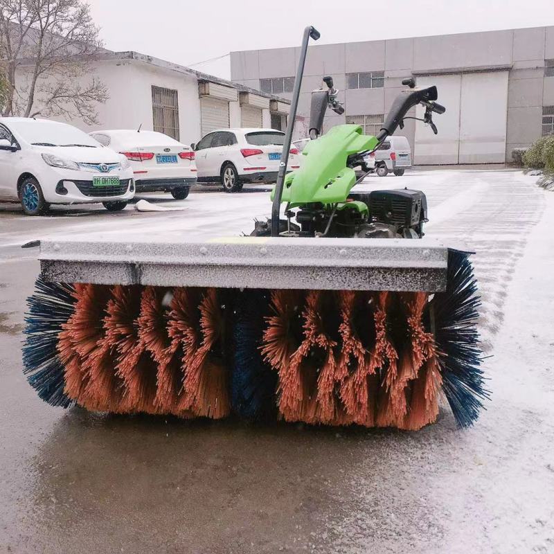 全齿轮汽油扫雪机小型除雪机铲雪机抛雪机手推式扬雪机