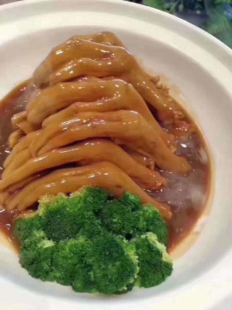 鸭掌（鲍汁扣掌）…………………