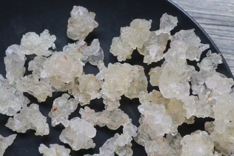 特级雪燕平民燕窝泡发拉丝雪白纯净度高中等品质雪燕