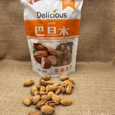 新疆特产原味巴旦木仁椒盐正宗零食