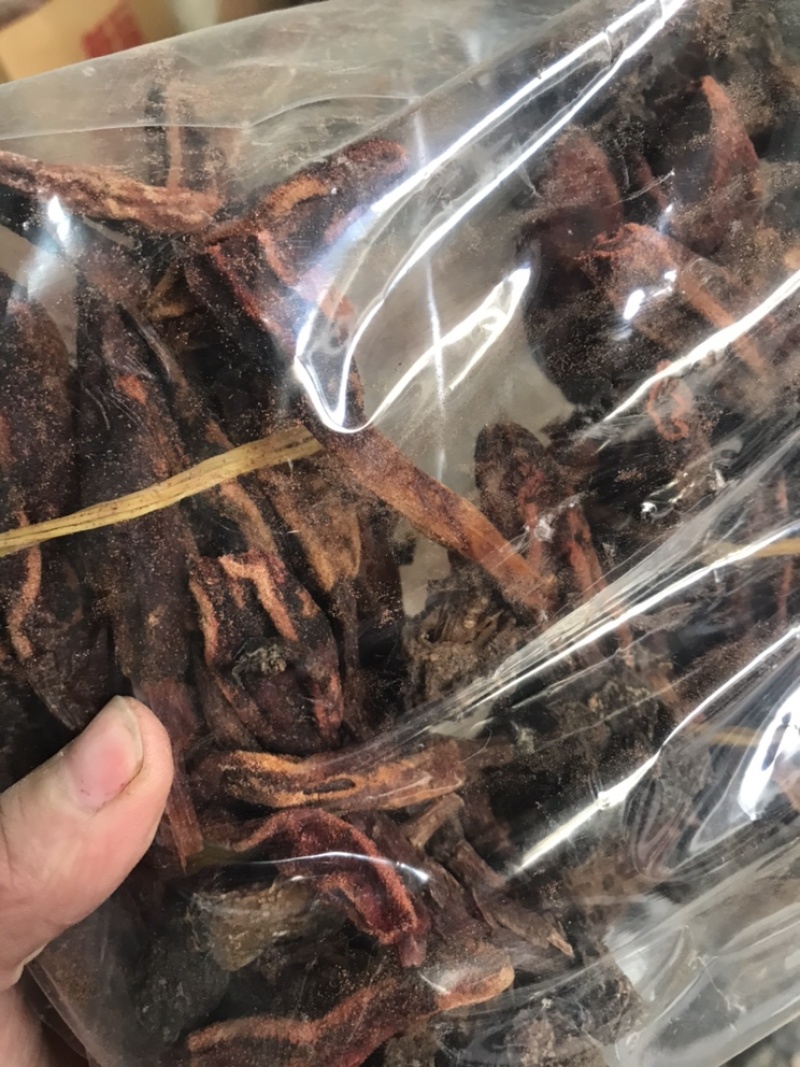 回春草顶天柱保庆药业回春草实拍现货干度好