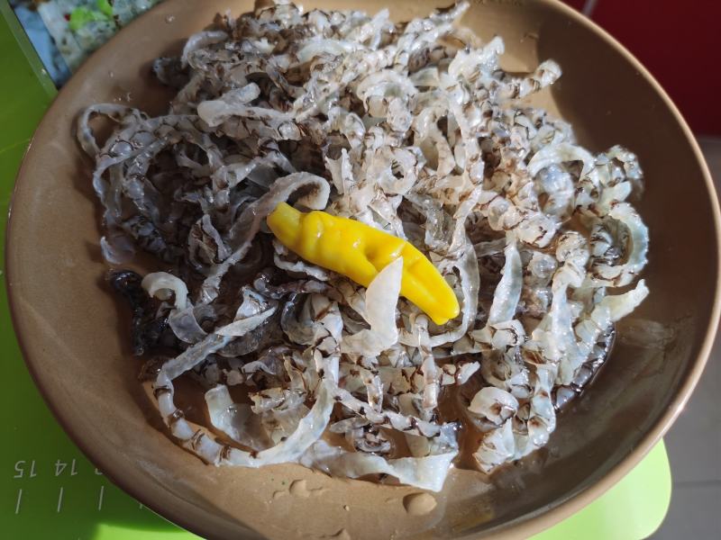 醉美四季泡椒鱼皮，大袋泡椒鱼皮，开袋即食