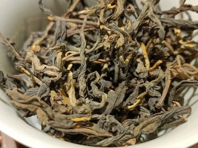 2017年易武早春晒红红茶一公斤装