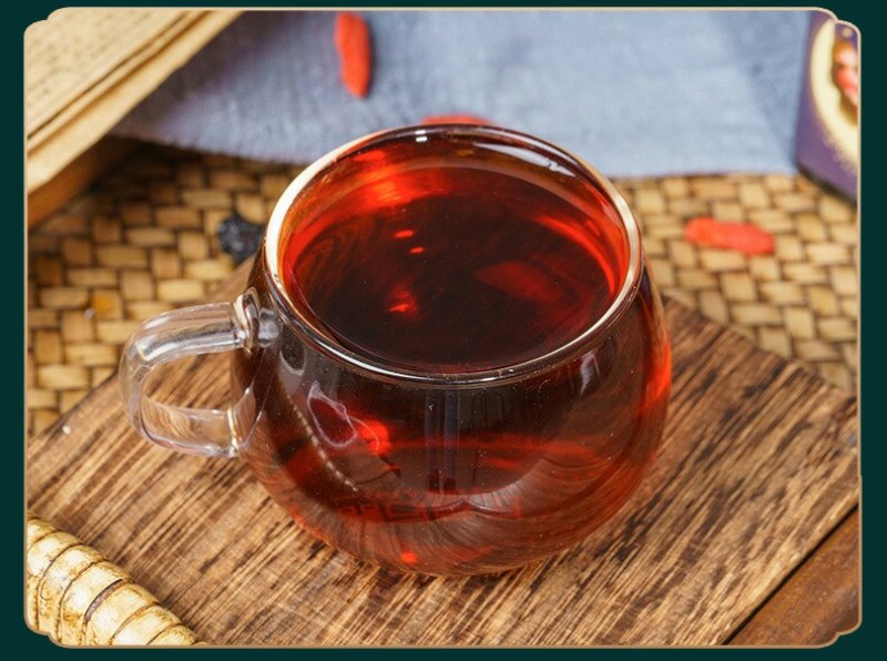 膏滋酸枣仁膏桂圆桑葚百合茯苓膏300g一瓶不包邮