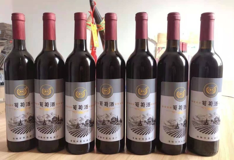 葡萄酒采用酿酒葡萄纯发酵酿造