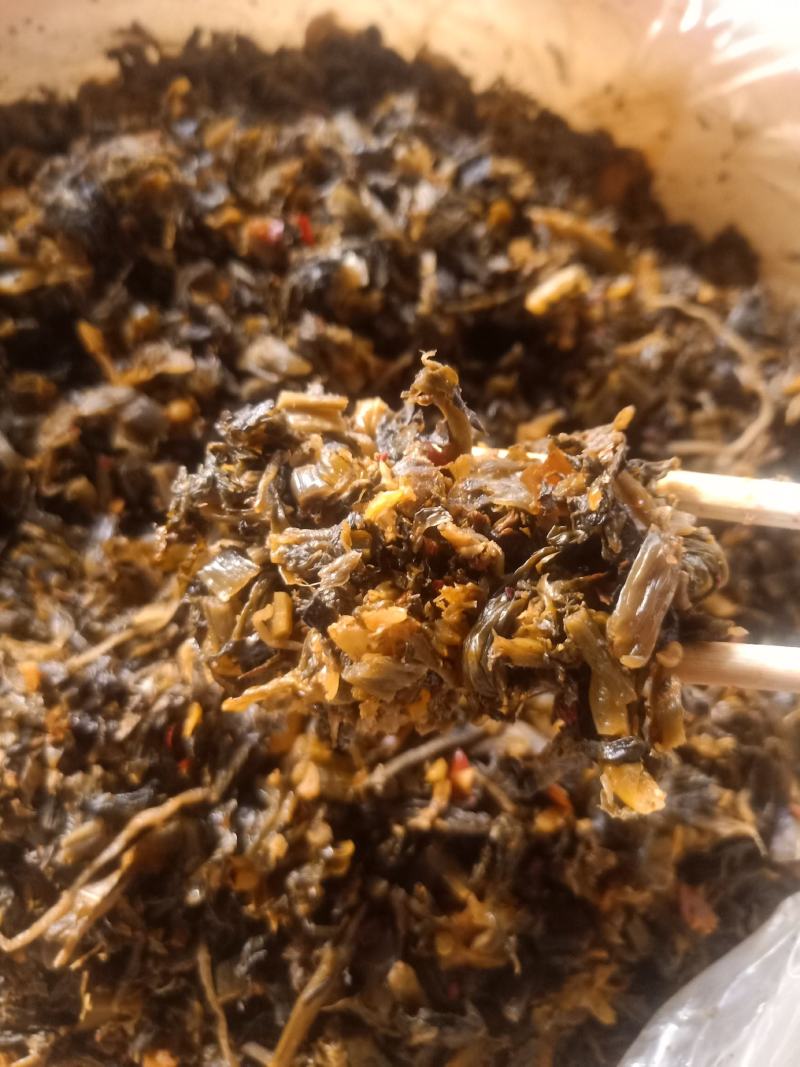 云南普洱干黄腌菜_农家腌菜