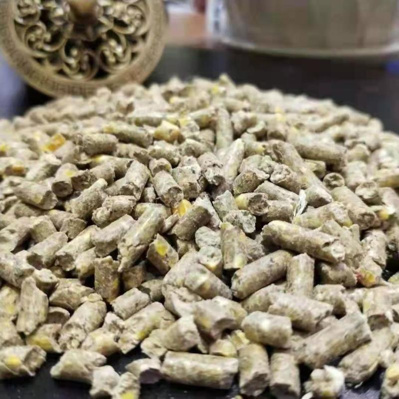 饲料颗粒。适合鸡鸭鹅牛羊猪养殖厂家直发