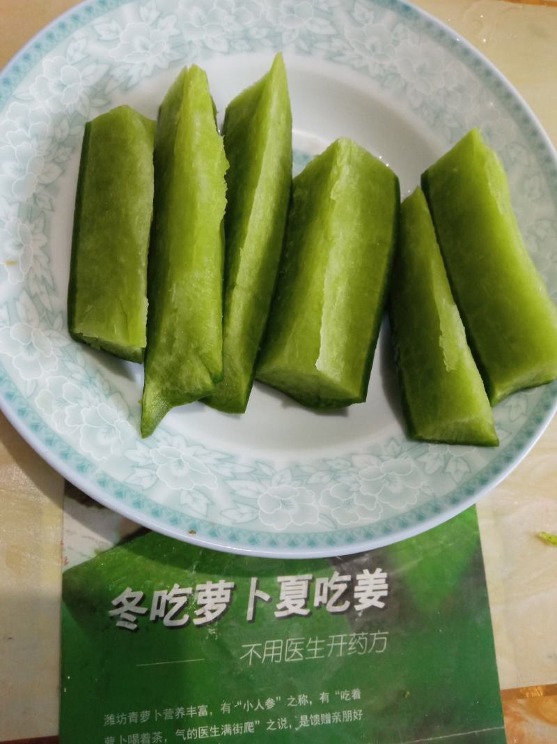 水果萝卜绿宝石，冷库存放，精挑细选，欢迎进店联系
