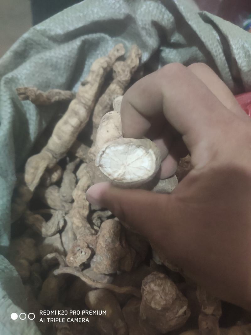 防己去皮干燥，粉质好，纯野生主要原产地，货品足
