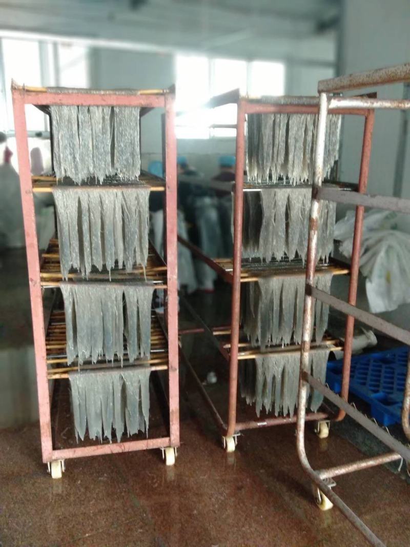 纯手工地瓜粉条，价格合适，质量保证！