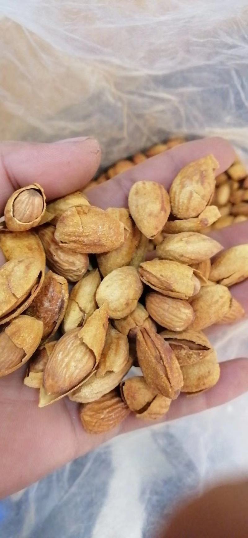 巴旦木、巴旦木仁薄壳、原色无胶各种规格包装供您选择