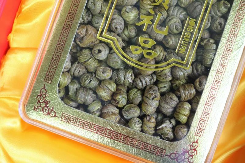 双拼礼盒套餐一[国产圆粒西洋参+普通紫皮石斛]