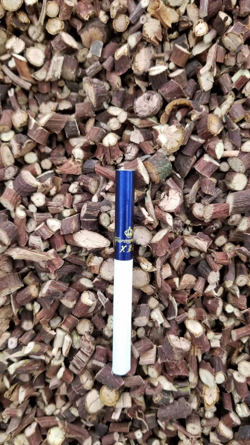 首乌藤，夜交藤机器片手工节