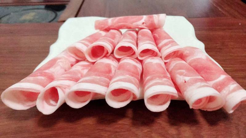 【羔羊肉卷】，厂家直销，羊肉卷，中西餐烤肉火锅用