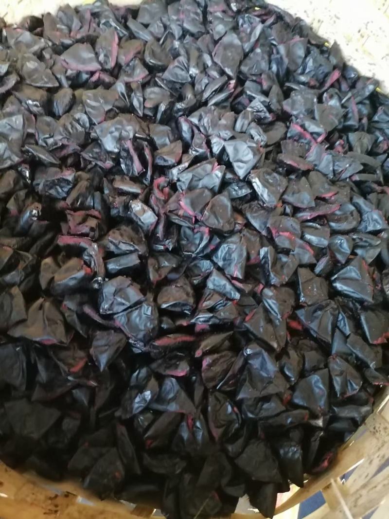 大量供应信宜油榄角干多种级别乌榄角农家自产咸香榄角干