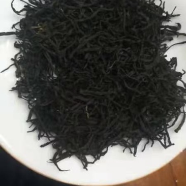 清明前的野生红茶……