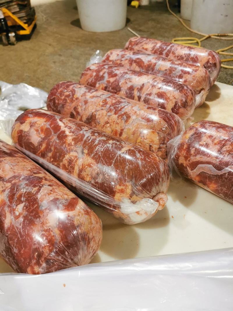 大量批发调理牛碎肉可定制各种规格可真空可肉卷