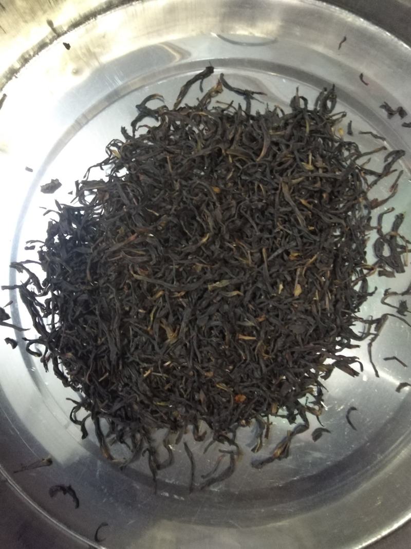 **产品凤凰春高山八仙单丛茶，果香味浓郁，炭香味更佳