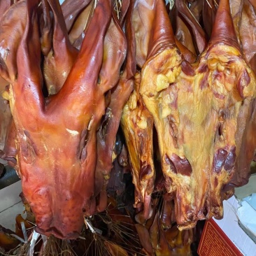 【腊肉】腊猪脸皮，香味浓厚，古法农家腌制