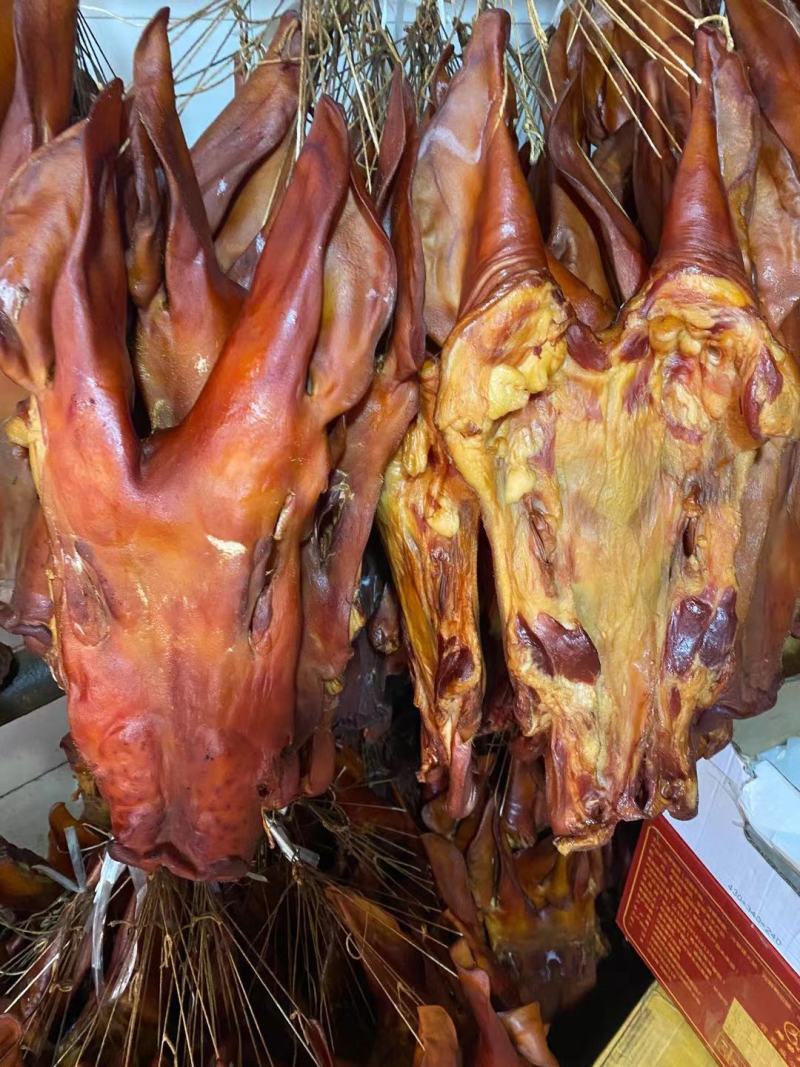 【腊肉】腊猪脸皮，香味浓厚，古法农家腌制