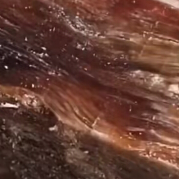 虎珀木欢迎各位订购。还各种树桩